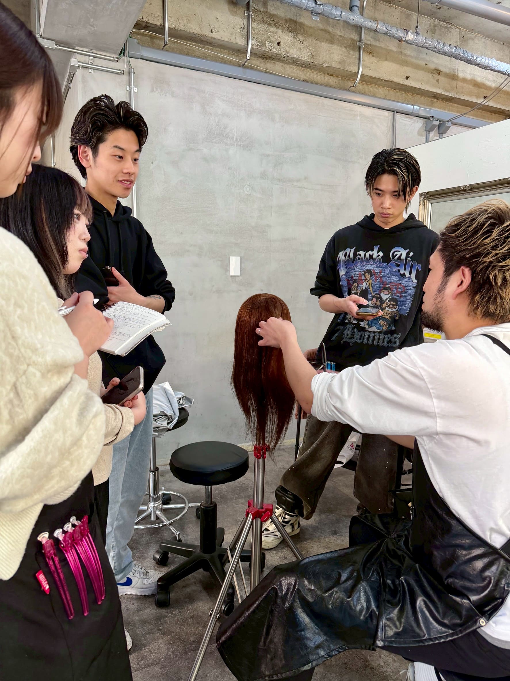 LoRE hair coordinate Logo